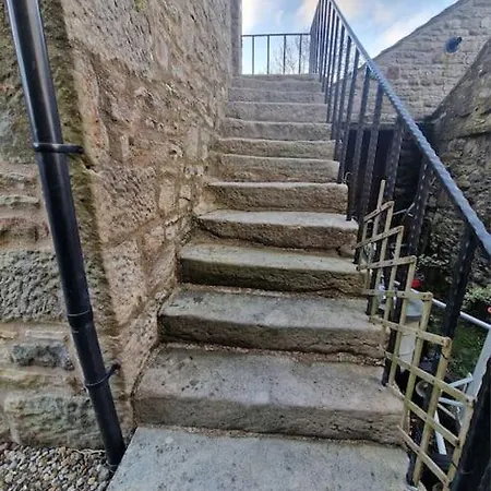 Henberry First Floor Cosy Apartment Barnard Castle Exterior photo