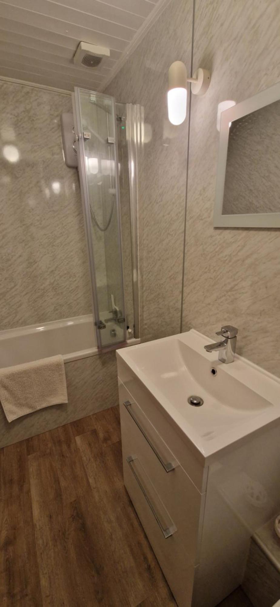 Henberry First Floor Cosy Apartment